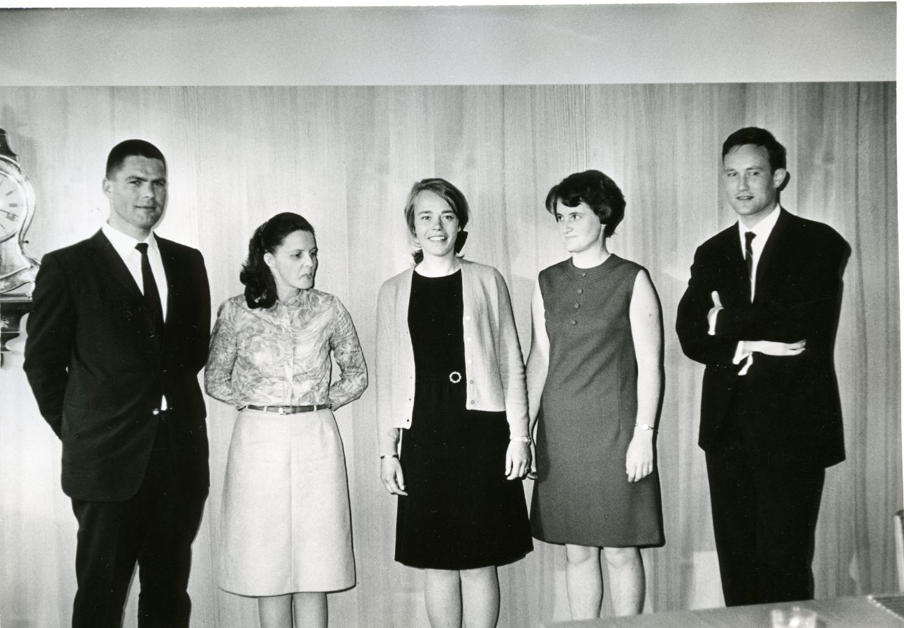 1968